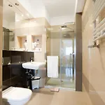 In - Bandurskiego Apartment *