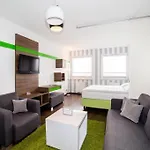 Apartment In - Bandurskiego *