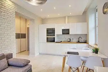 In - Bandurskiego Appartement