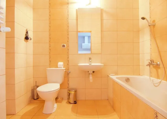 Apartment In - Bandurskiego *